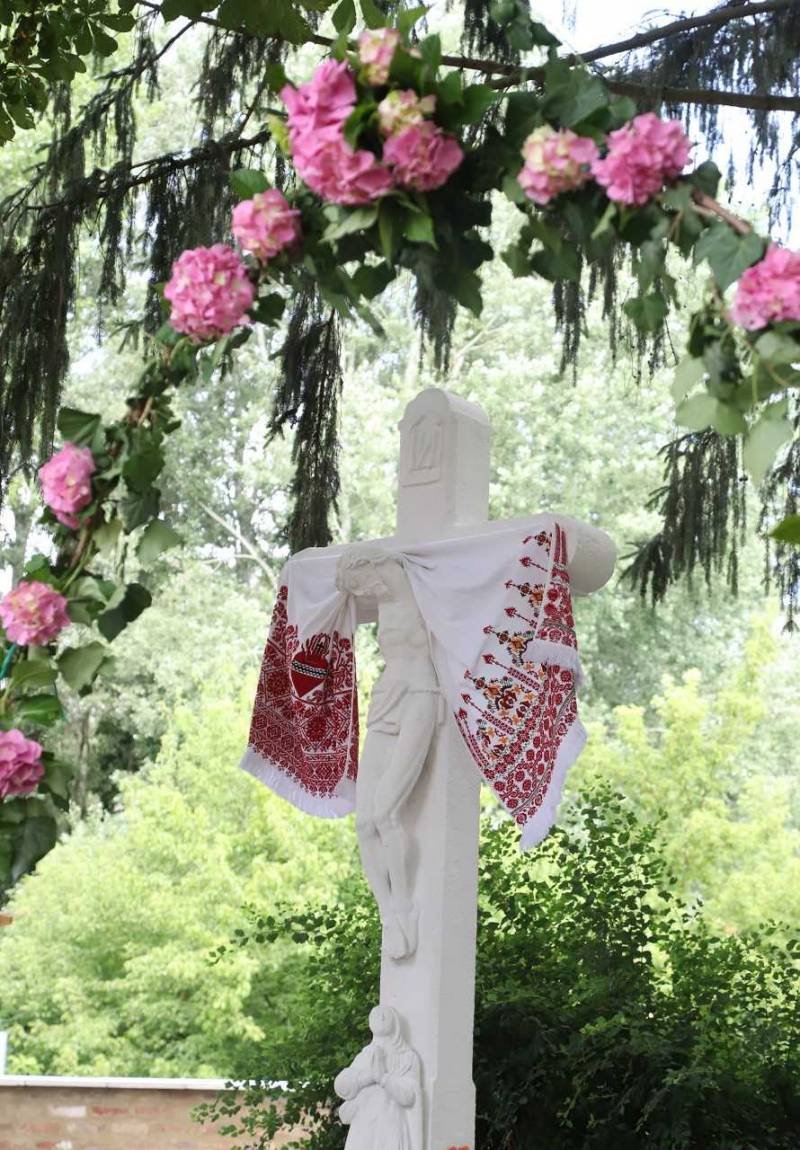 Révfalu_búcsú (6).jpg